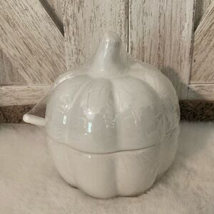 Target BP Fall 2022 Pumpkin Shaped Sugar Bowl with Spoon